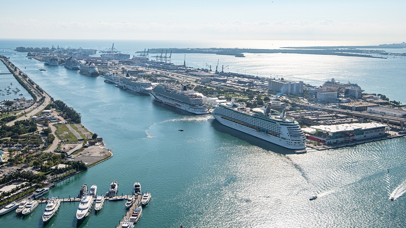 The Florida Africa Chamber of Commerce is a strategic business platform dedicated to strengthening trade, investment, innovation, and institutional cooperation between the State of Florida and African markets.
